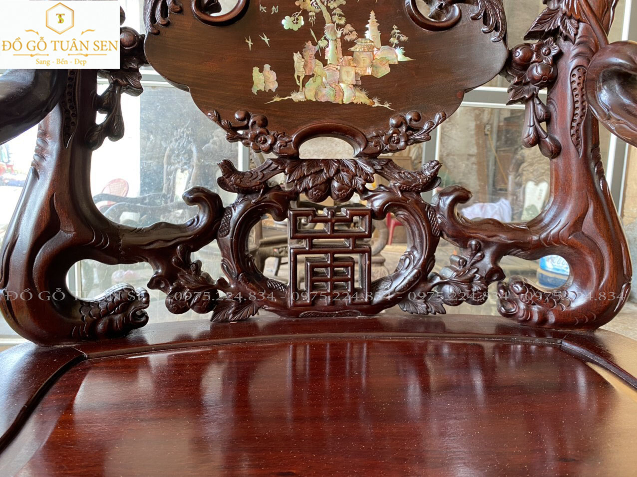 Mời quý khách xem vẻ đẹp thực tế của bộ khánh rồng