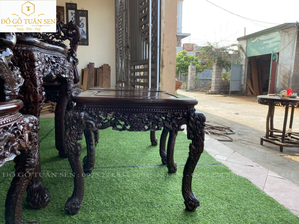 Mời quý khách xem vẻ đẹp thực tế của bộ khánh rồng