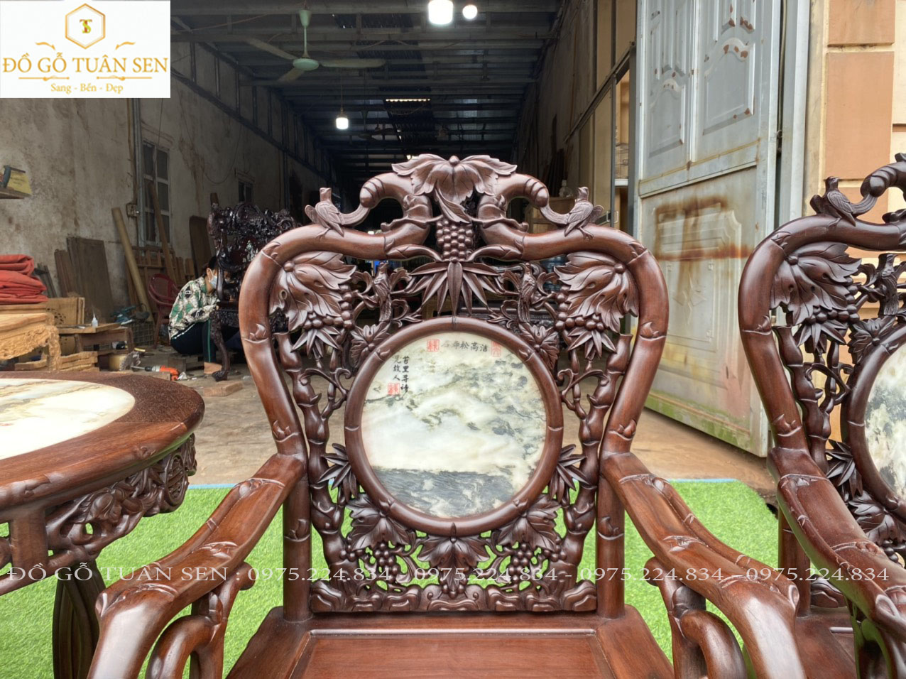 Hình ảnh chi tiết bộ bàn ghế trúc kép gỗ gụ đẹp nhất 2023
