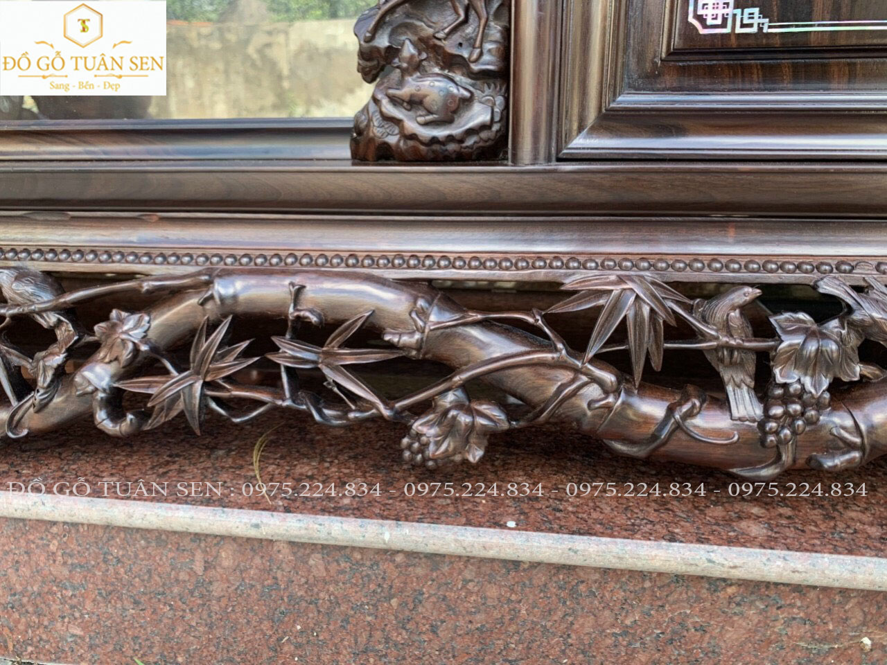 Hình ảnh chi tiết tủ chè gỗ gụ quảng bình 