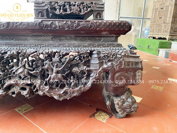 Vai ngang Sập  tích gỗ gụ đục tay tinh sảo,sắc nét 